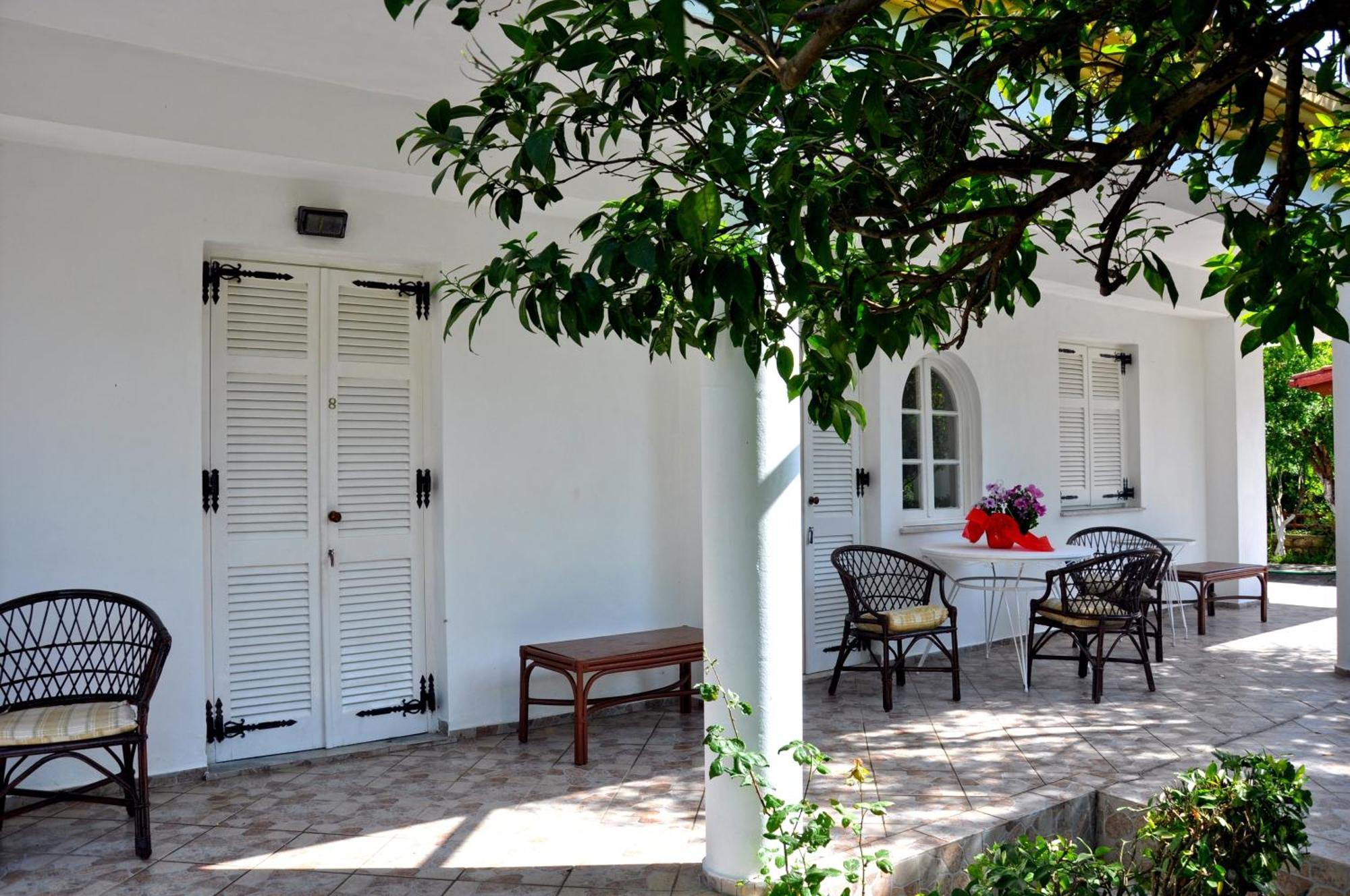 דאסיה Villa Elena Studios חדר תמונה